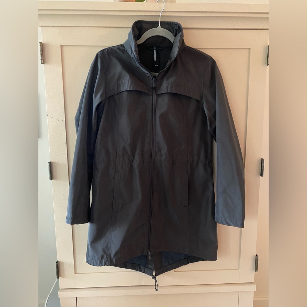 Mondetta Raincoat